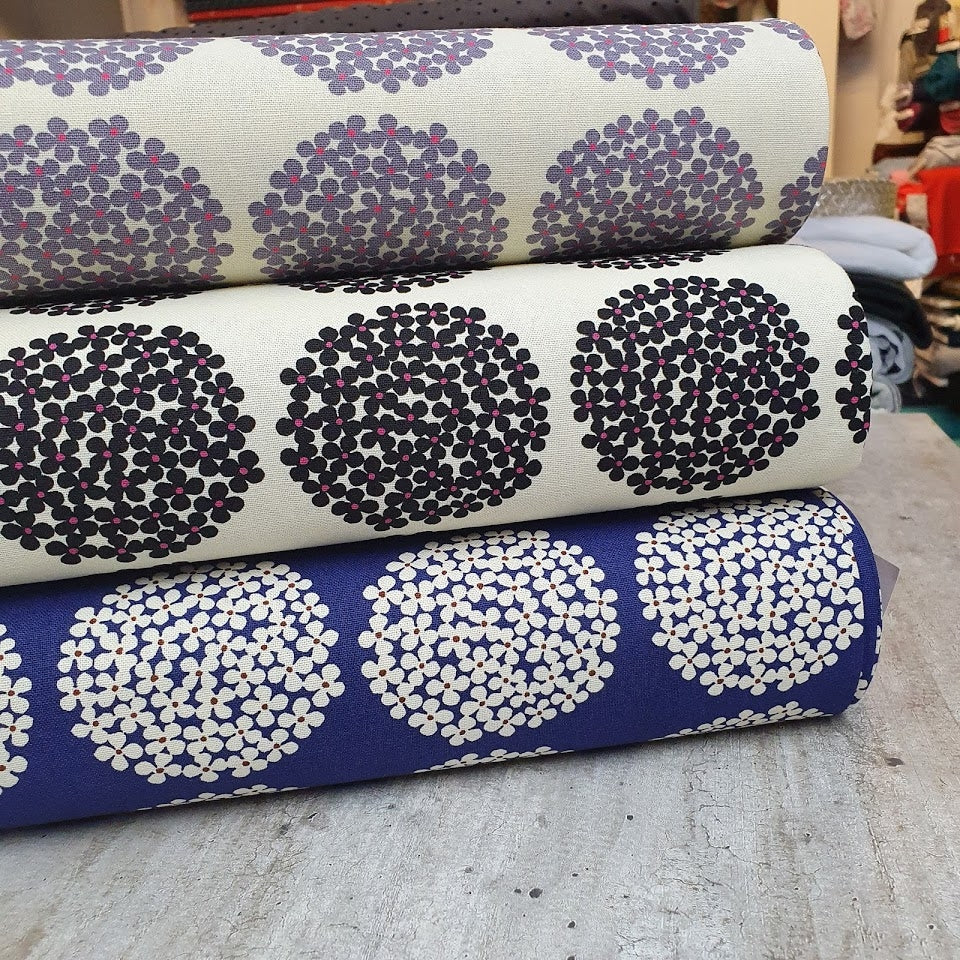 Kobayashi Canvas - Flower Dots - weiß-flieder