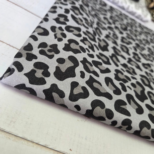 MYO Design - Twill Canvas - Leopard - hellgrau