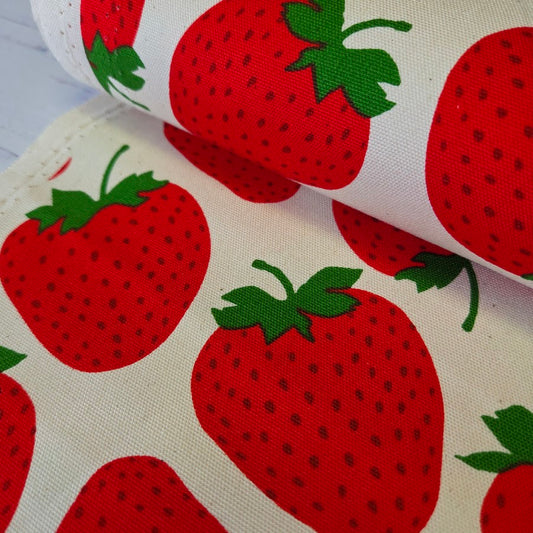 Sevenberry Canvas - Erdbeeren - weiss