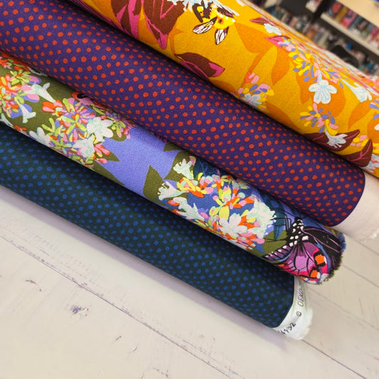 Windham Fabrics - Night Rainbow - Scatter moonlit