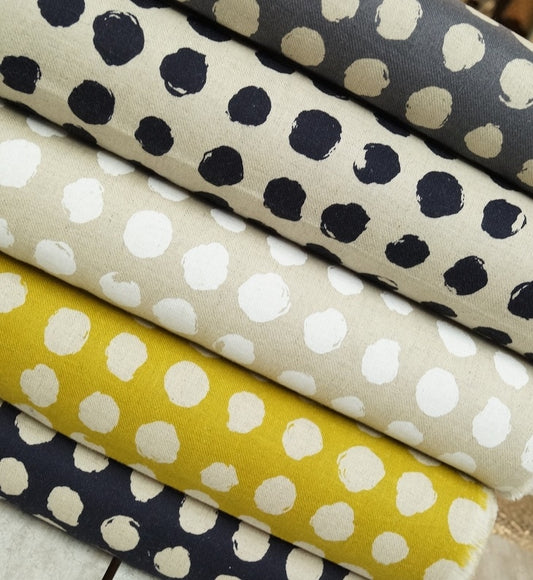 Kokka - Viera - Große Punkte auf taupe