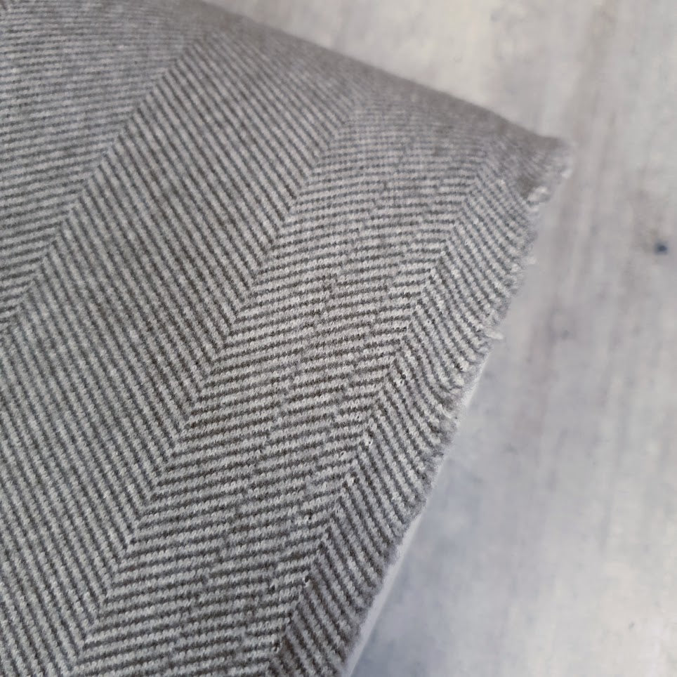 Wolloptik Doubleface - uni Fischgrät grau