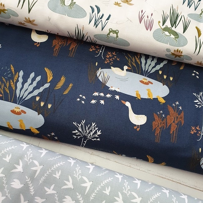 RJR Fabrics - Pond Life - Here Little Froggy - grass