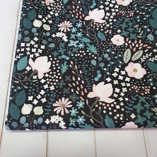 MYO Design - Twill Canvas - Winter Blumenwiese - schwarz