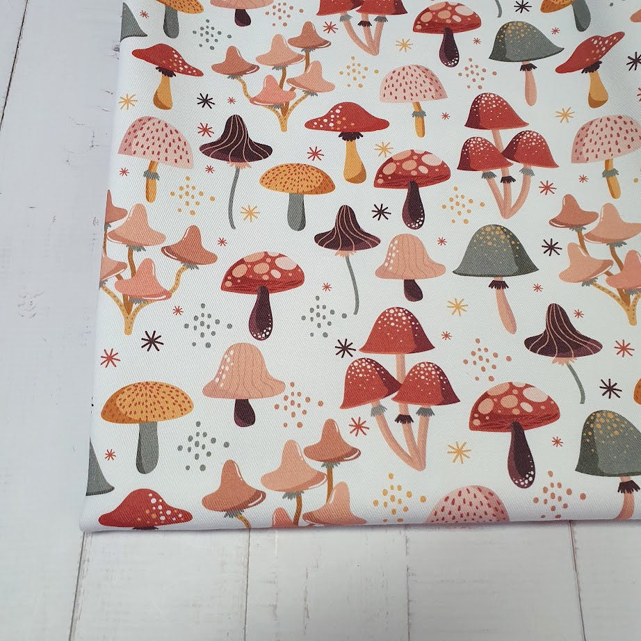 MYO Design - Twill Canvas - Mushrooms - weiss