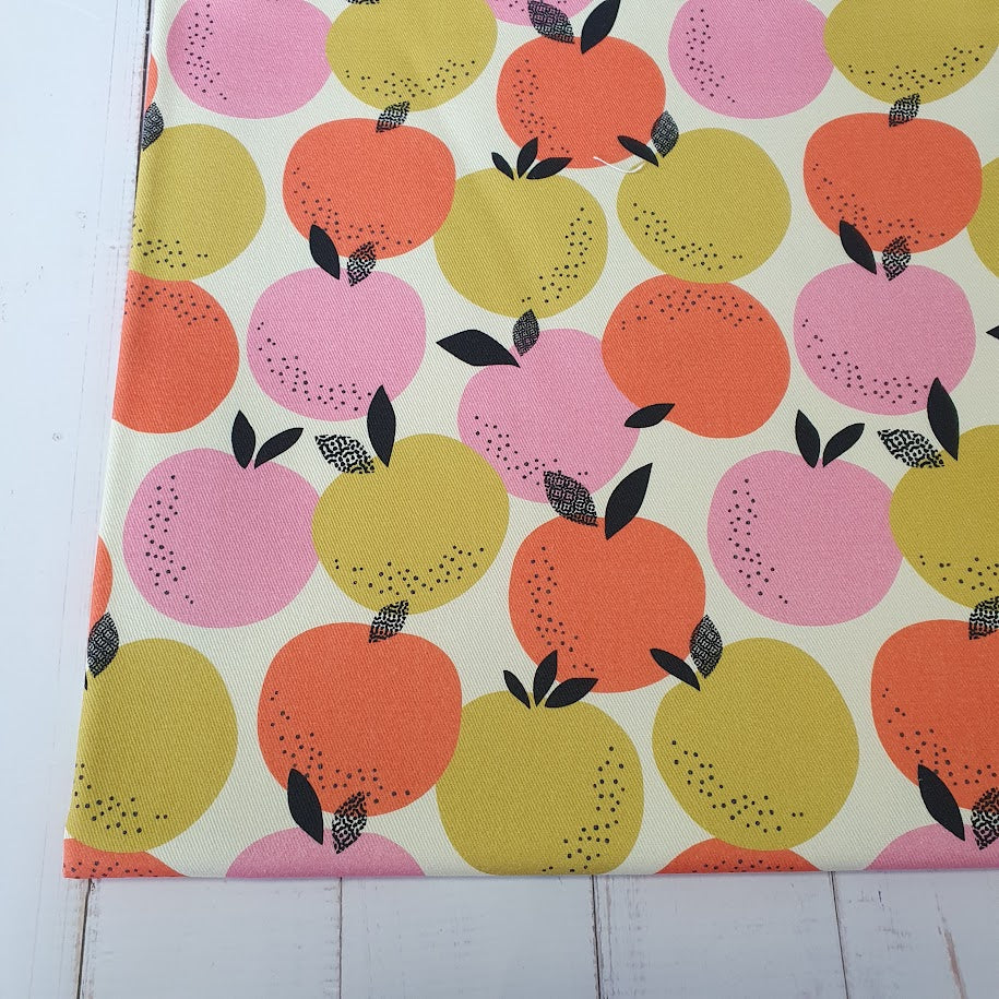 MYO Design - Twill Canvas - Fruity - weiss