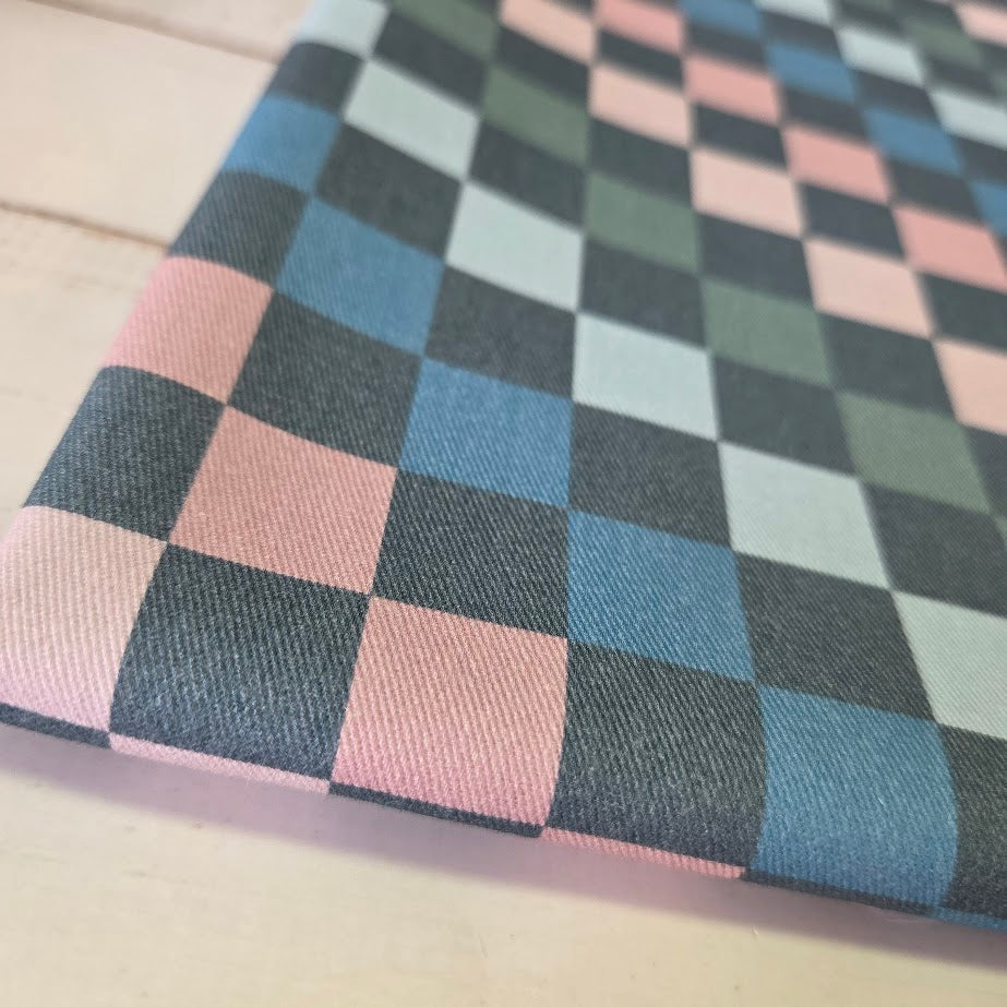 Rainbow Checkerd - Karo Twill Canvas in Pastell Tönen - grau
