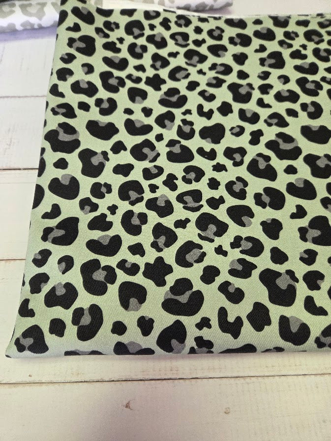 MYO Design - Twill Canvas - Leopard - dustymint
