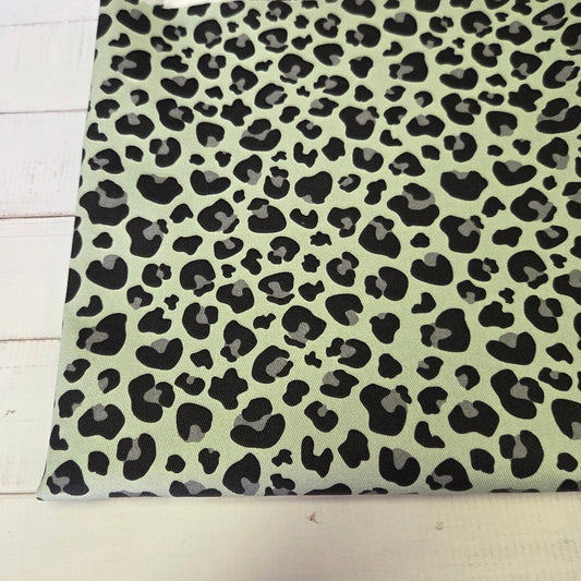 MYO Design - Twill Canvas - Leopard - dustymint