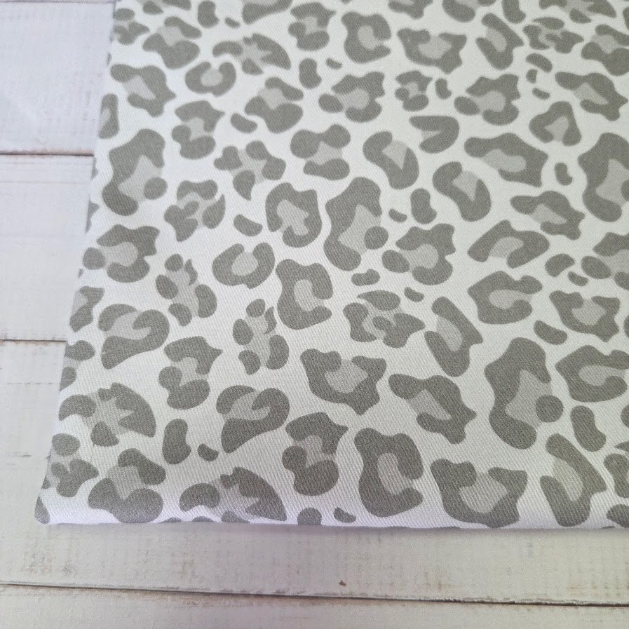 MYO Design - Twill Canvas - Leopard - silbergrau