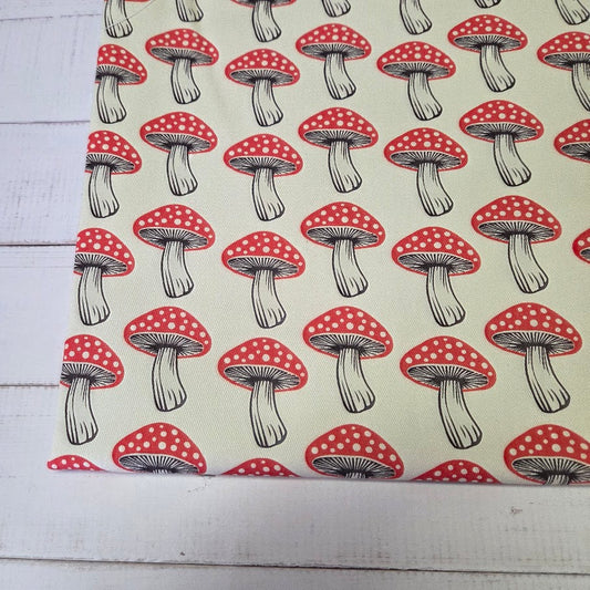 MYO Design - Twill Canvas - Fliegenpilze - cremeweiss