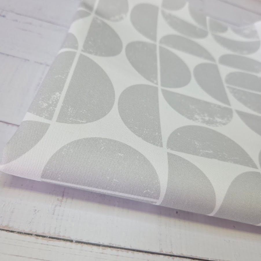 MYO Design - Twill Canvas - Geometrische Halbkreise - hellgrau