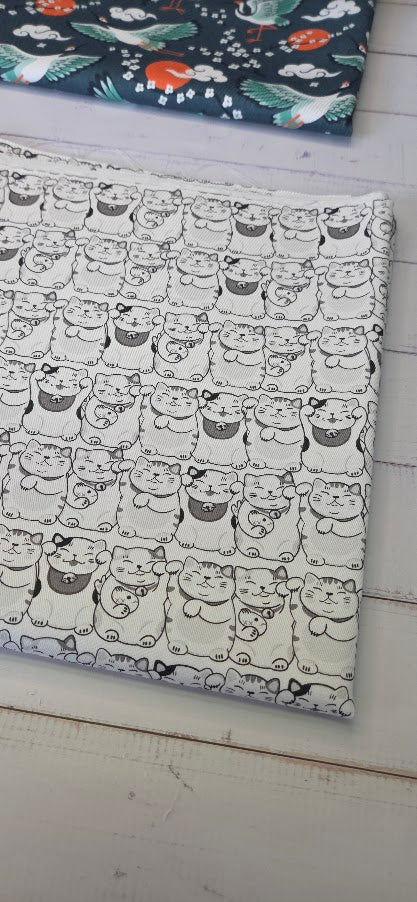 MYO Design - Twill Canvas - Maneki-neko - Winkekatzen - schwarz-weiss