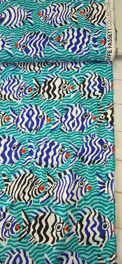 Free Spirit - Minnows - Kaffe Fassett - aqua