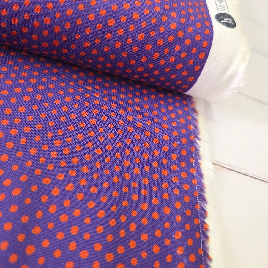 Windham Fabrics - Night Rainbow - Scatter violet