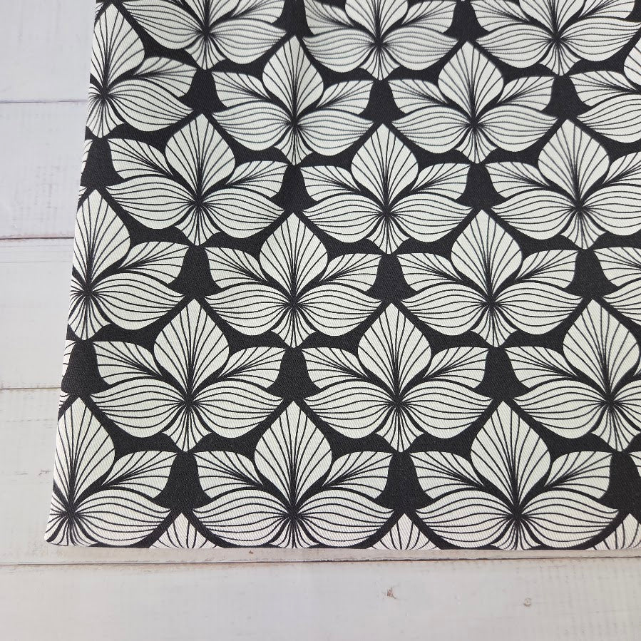 MYO Design - Twill Canvas - Lotus - schwarz-weiß