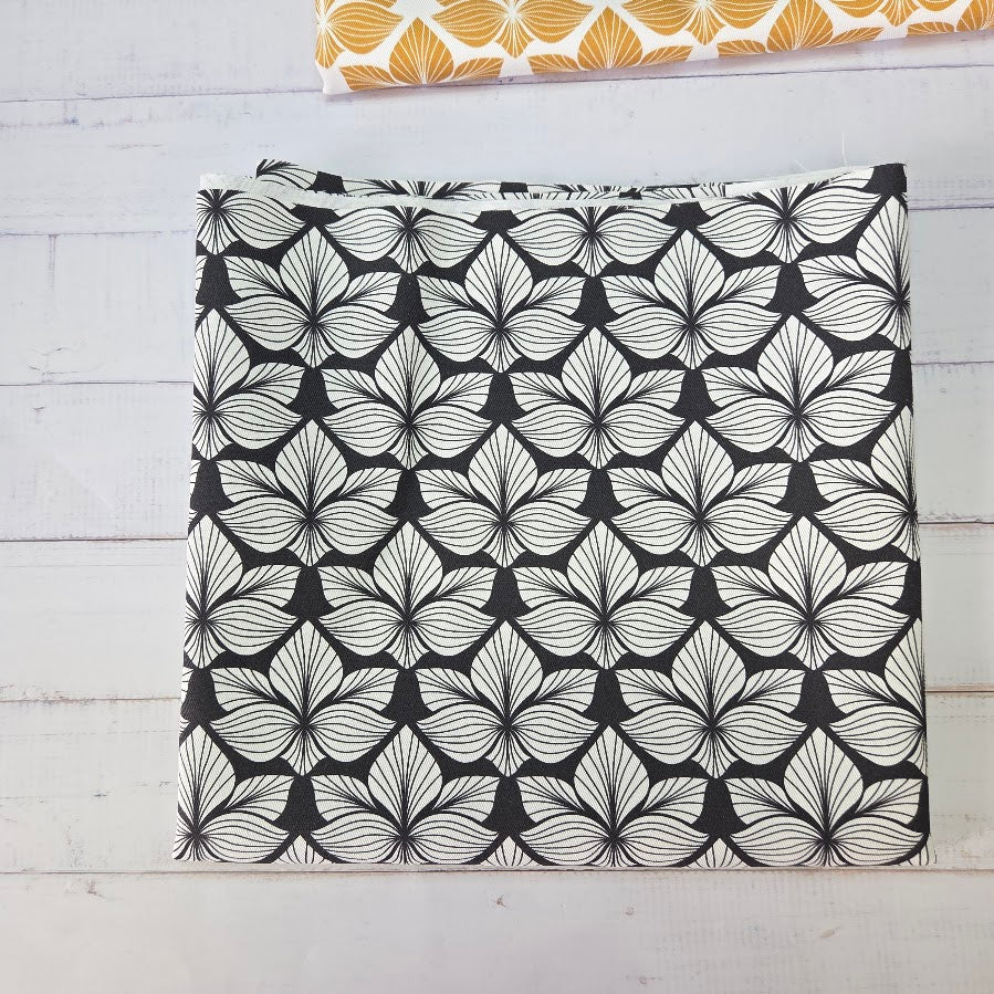 MYO Design - Twill Canvas - Lotus - schwarz-weiß