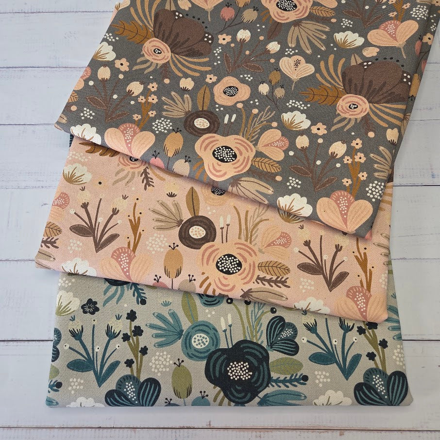 MYO Design - Unbleached Cotton Canvas - Flowerfield light grey
