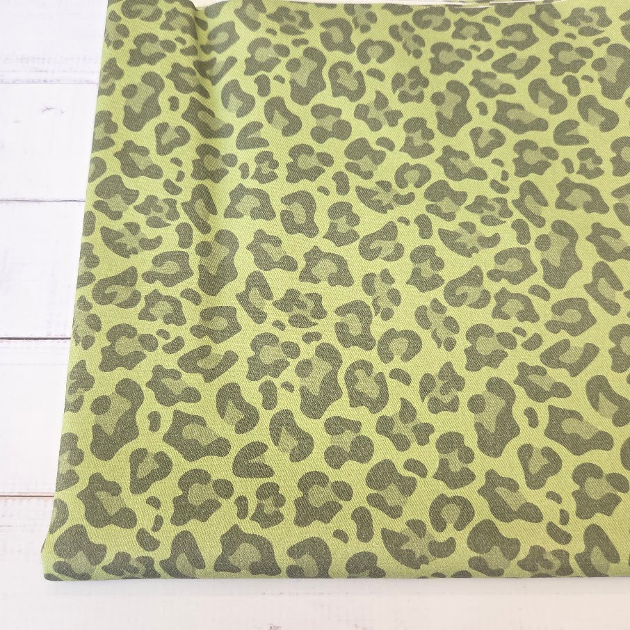 MYO Design - Twill Canvas - Leopard - olive