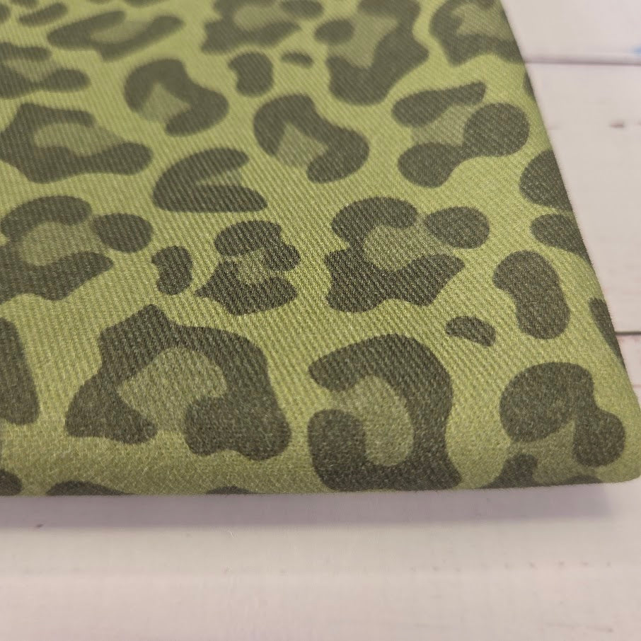 MYO Design - Twill Canvas - Leopard - olive