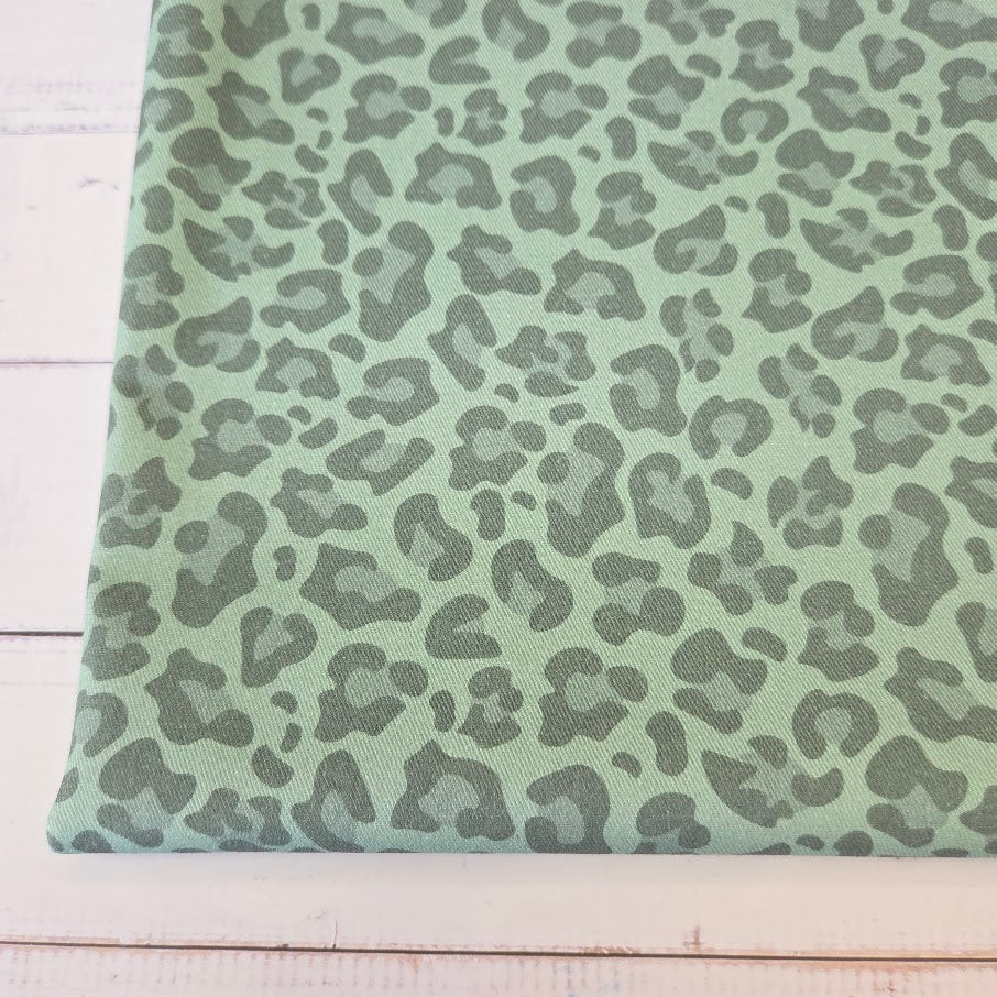 MYO Design - Twill Canvas - Leopard - dustymint