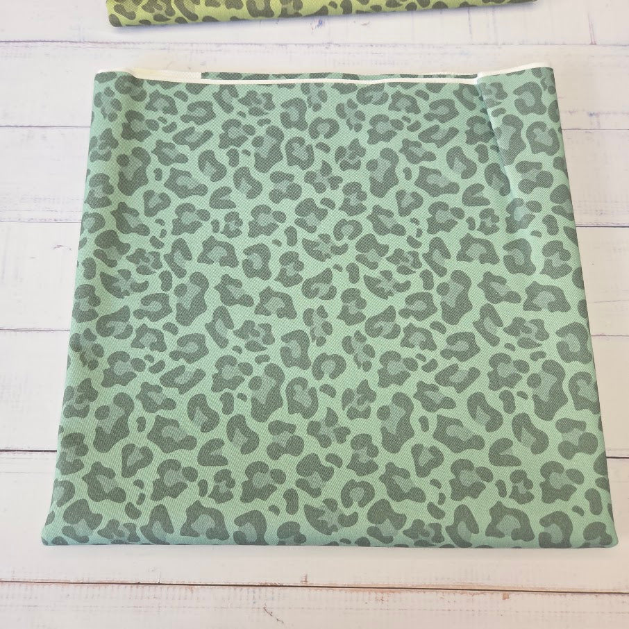 MYO Design - Twill Canvas - Leopard - dustymint