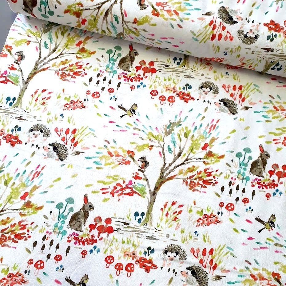 Windham Fabrics - Enchanted Forest - weiß